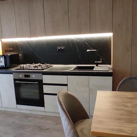 New Apartment Vivita Uzhhorod Εξωτερικό φωτογραφία