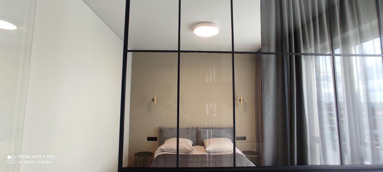 New Apartment Vivita Uzhhorod Εξωτερικό φωτογραφία