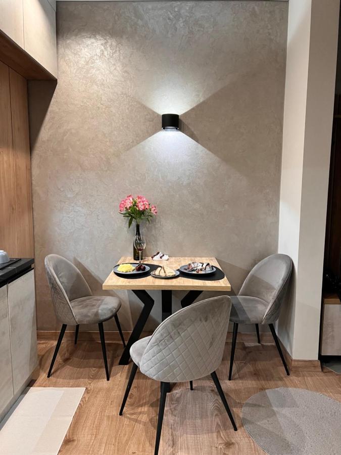 New Apartment Vivita Uzhhorod Εξωτερικό φωτογραφία
